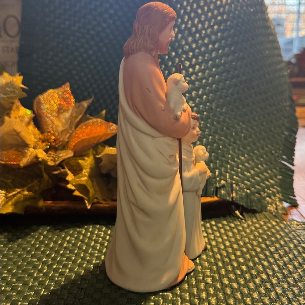 Vintage 1993 Home Interiors “The Good Shepherd” figurine - Picture 4 of 5
